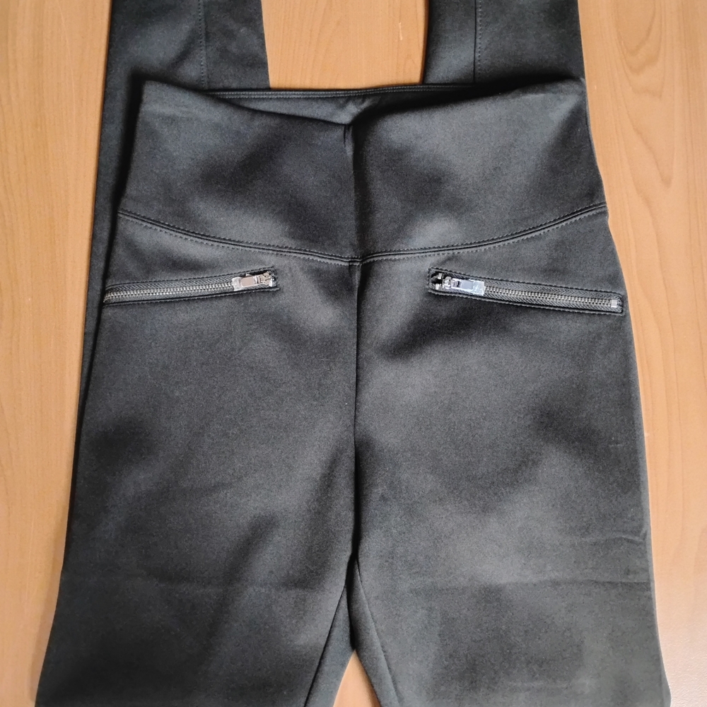 White House Black Market Black Runway Leggings